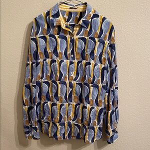 J McLaughlin Button down Shirt . 100% Cotton Excellent used condition .